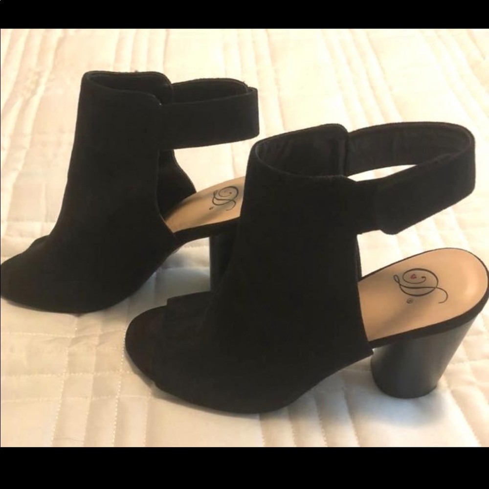 Black peep toe booties